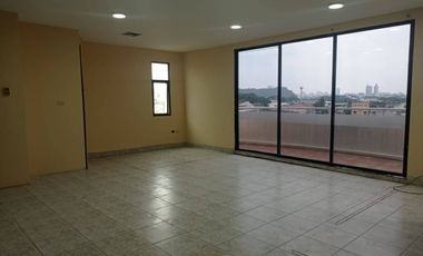 ALQUILER OFICINA 62M2- EDIFICIO CORPORATIVO - KENNEDY NORTE