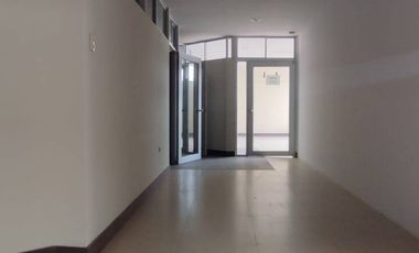 EN ALQUILER OFICINA 39.60M2- AV. CARLOS JULIO AROSEMENA, GUAYAQUIL