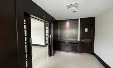 OFICINA AMOBLADA EN ALQUILER 150M2, PARQUE EMPRESARIAL COLON, NORTE GYE
