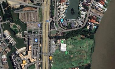 Terreno comercial en venta 1206m2 Esquinero,Vía a Samborondón Km9