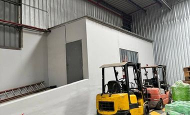 Ofibodega en alquiler 2.501,93m² - con muelle, en complejo, Vía Perimetral