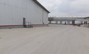 Ofibodega en alquiler 2.501,93m² - con muelle, en complejo, Vía Perimetral