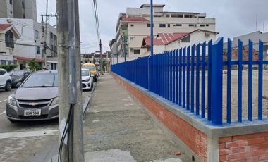 Terreno en Alquiler 1243m² - Esquinero - AV. Francisco de Orellana