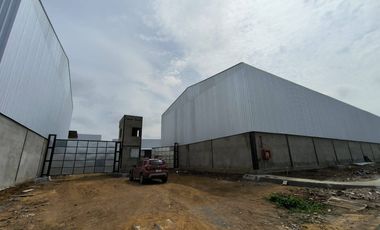 Venta bodega industrial 1200m2 Samborondón, Vía al PAN.