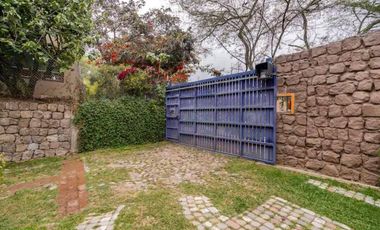 Casa en Renta en Nayón