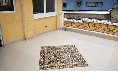 Casa en Alquiler en el Sector La Floresta.