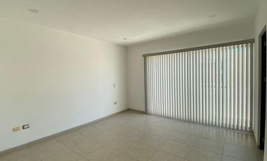 Casa en Venta en Lomas del Sol / EXCELENTE PRECIO