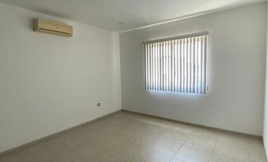 Casa en Venta en Lomas del Sol / EXCELENTE PRECIO