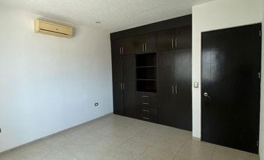 Casa en Venta en Lomas del Sol / EXCELENTE PRECIO