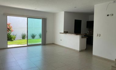 Casa en Venta en Lomas del Sol / EXCELENTE PRECIO