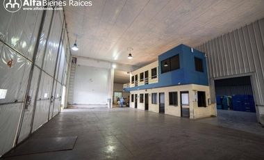Se alquila Bodega con Cámaras de frio- 1.551m2 útiles  - Norte de Quito