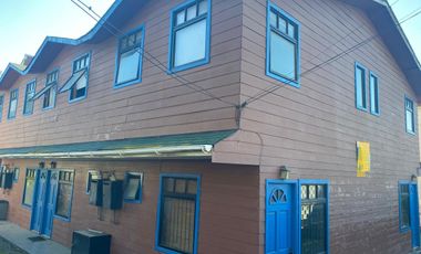 SE VENDE Y/O ARRIENDA CASONA CON 8 DEPTOS  EN SAN ANTONIO