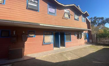 SE VENDE Y/O ARRIENDA CASONA CON 8 DEPTOS  EN SAN ANTONIO