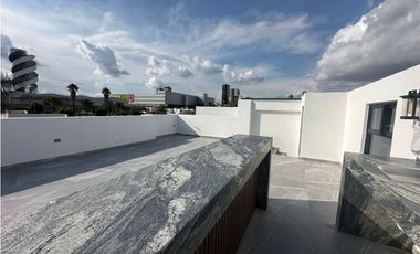 Casa en Venta en Clúster 11 11 11, Lomas de Angelópolis I, Puebla