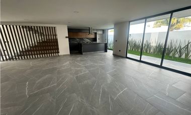 Casa en Venta en Clúster 11 11 11, Lomas de Angelópolis I, Puebla