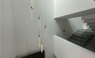 Casa en Venta en Clúster 11 11 11, Lomas de Angelópolis I, Puebla