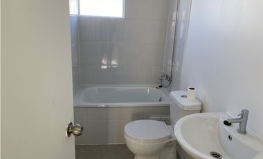 SE ARRIENDA PROPIEDAD NUEVA EN CONDOMINIO SECTOR ARTIFICIO