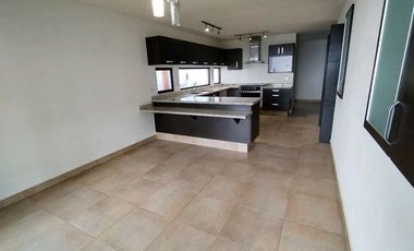 Casa  de 1  piso con alberca privada en Villas del Mesón Juriquilla