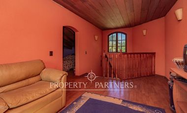 ARRIENDO COMERCIAL- para oficina Gran casa en parcela Lonquen Norte con tremenda ubicación, cerca de todo lo que necesites