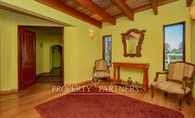 ARRIENDO COMERCIAL- para oficina Gran casa en parcela Lonquen Norte con tremenda ubicación, cerca de todo lo que necesites