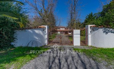 ARRIENDO COMERCIAL- para oficina Gran casa en parcela Lonquen Norte con tremenda ubicación, cerca de todo lo que necesites