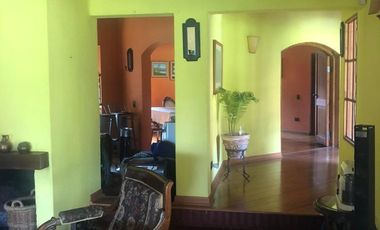 Comercial para oficina Gran casa en parcela Lonquen Norte con tremenda ubicación, cerca de todo lo que necesites