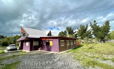Linda Casa con cabañas a minutos del centro de Villarrica