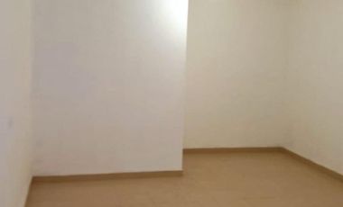 Casa con Locales Comerciales en Venta