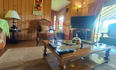 Casa con gran terreno -NO PAGA COMISION