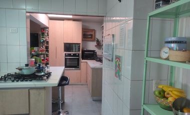 Casa arriendo  en Huechuraba de 3 Pisos
