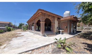 QUINTA O TERRAZA LA CALZONUDA, 2708 m2 SAHUAYO MICHOACAN
