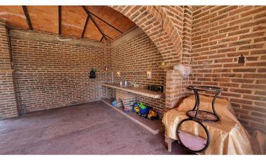 QUINTA O TERRAZA LA CALZONUDA, 2708 m2 SAHUAYO MICHOACAN