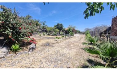 QUINTA O TERRAZA LA CALZONUDA, 2708 m2 SAHUAYO MICHOACAN