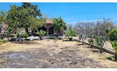 QUINTA O TERRAZA LA CALZONUDA, 2708 m2 SAHUAYO MICHOACAN