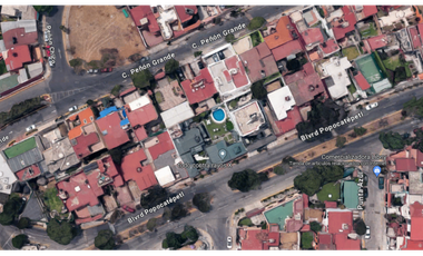 Casa en Remate en L de Valle Dorado, FG-326