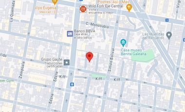 Casa en Remate en Periodista, FG-638