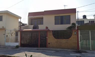 Casa en Remate en Pri Chacón, FG-1209