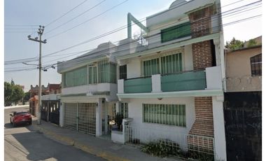 Casa en Remate en Real Del Bosque, FG-1722