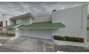 Casa en Remate en Boca Del Rio, FG-1823