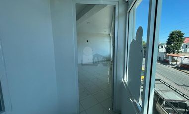 Local comercial en renta de 40 m2 en Av. Morelos, Centro de Metepec.