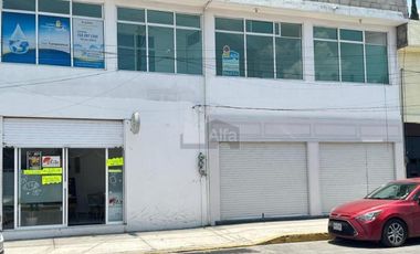 Local comercial en renta de 40 m2 en Av. Morelos, Centro de Metepec.