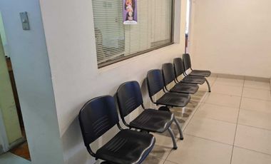 Vende Oficina Ideal  Para Centro Médico o Comercial