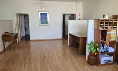 Vende Oficina Ideal  Para Centro Médico o Comercial