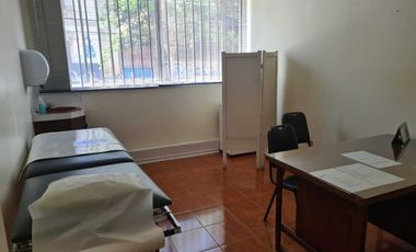 Vende Oficina Ideal  Para Centro Médico o Comercial