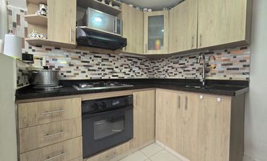 En venta casa de 2 pisos en Jardines de los Alcázares, Sabaneta