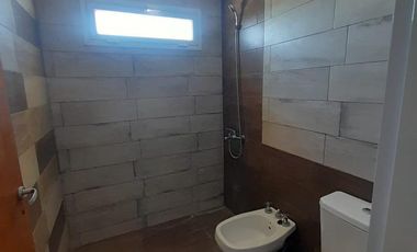 VENTA | Casa 3 dorm.   pileta | Barrio El Molino, Roldán