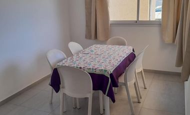 VENTA | Casa 3 dorm.   pileta | Barrio El Molino, Roldán