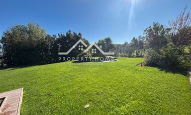 VENTA LOS BOSQUES 6 DORM MAS SERVICIO Y PISCINA