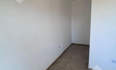 Venta Casa 3 dormi con piscina - B° Piedras Blancas - Fernandez Oro