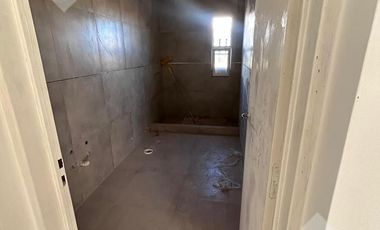 Venta Casa 3 dormi con piscina - B° Piedras Blancas - Fernandez Oro